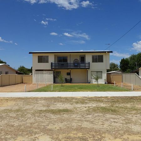 Central Views Jurien Bay Dış mekan fotoğraf