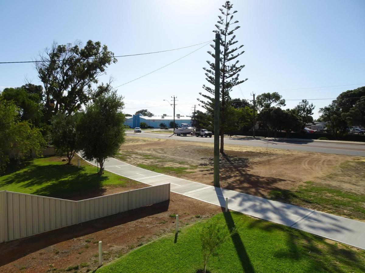 Central Views Jurien Bay Dış mekan fotoğraf