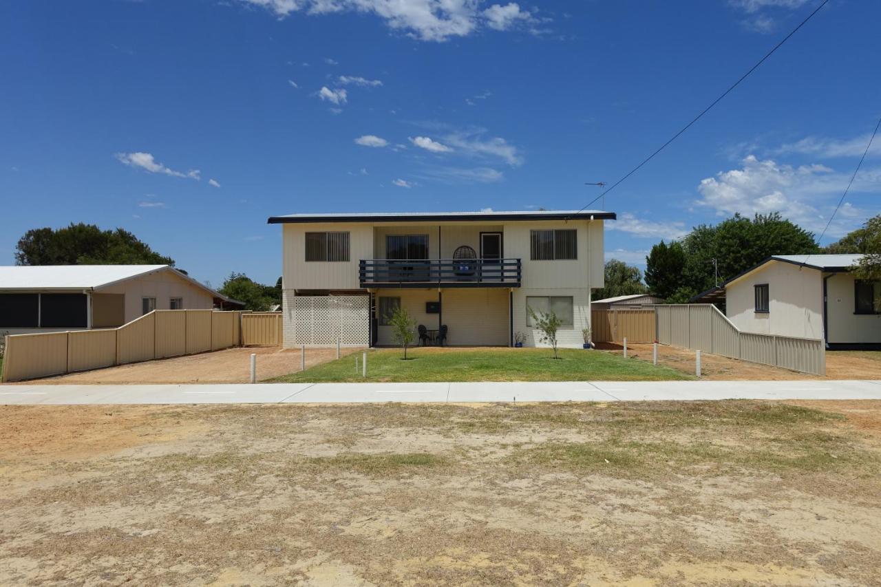 Central Views Jurien Bay Dış mekan fotoğraf